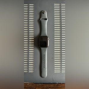 First Gen Apple Watch SE with Cellular Capabilities